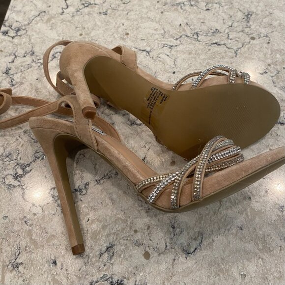 STEVE MADDEN LARA NATURAL STILETTOS - Picture 8 of 12